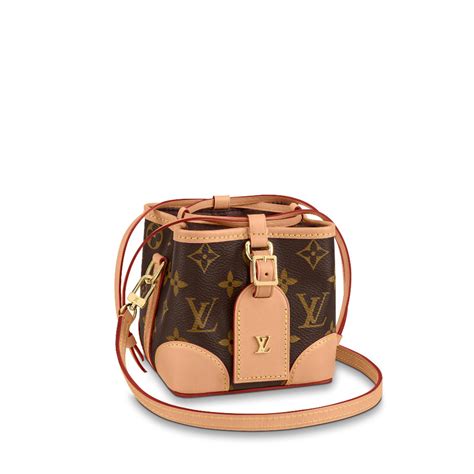 กระเป๋า louis vuitton ใบเล็ก|เว็บไซต์อย่างเป็นทางการของ LOUIS VUITTON หลุยส์ .